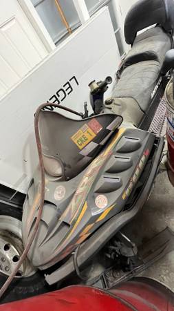 Polaris, Artic Cat, Ski-Doo Snow Mobiles