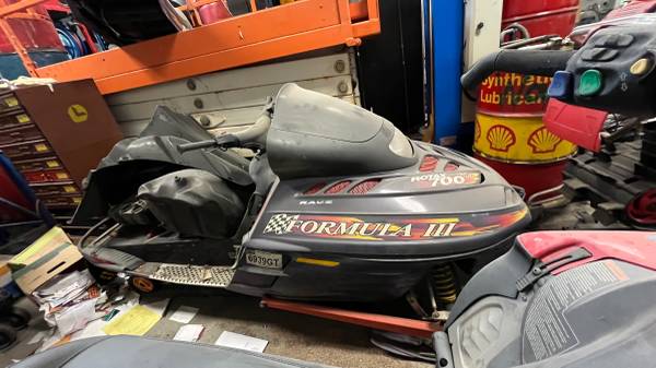 Polaris, Artic Cat, Ski-Doo Snow Mobiles