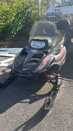 Polaris, Artic Cat, Ski-Doo Snow Mobiles