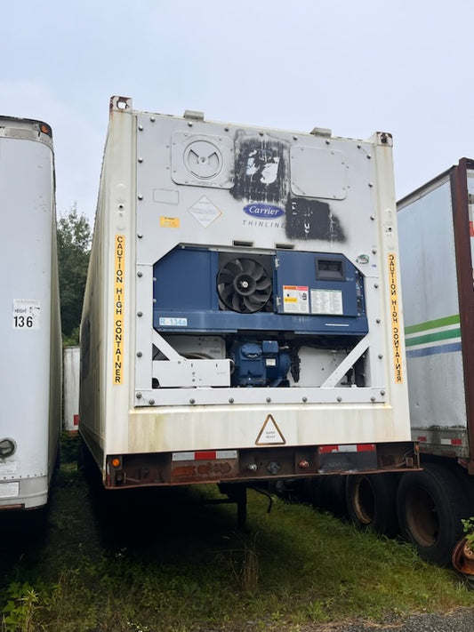 40' Refrigerated Container with 40' Chassis