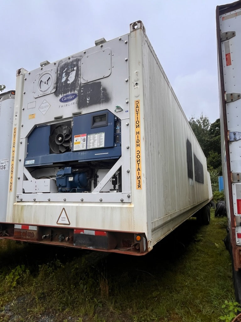40' Refrigerated Container with 40' Chassis